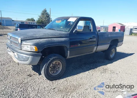 1995 Dodge Ram 2500 из США, поврежденный, VIN 1B7KF26W3SS313260